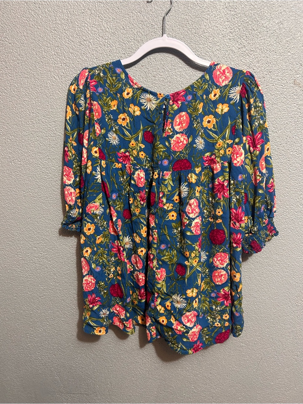 Terra & Sky Floral smocked peasant top size 3x - Picture 5 of 8
